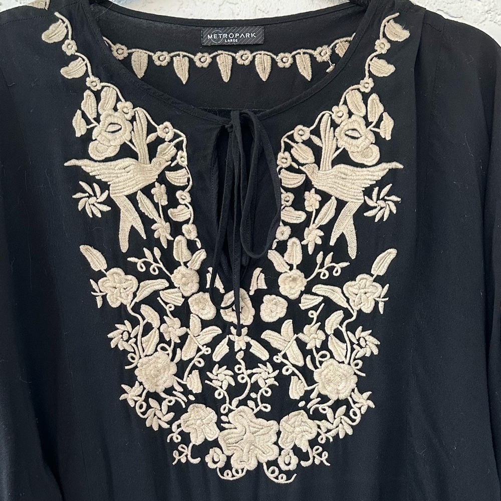 Metropark Embroidered Floral Bird Mini Black Cream Large Dress or Tunic Top - Picture 2 of 12